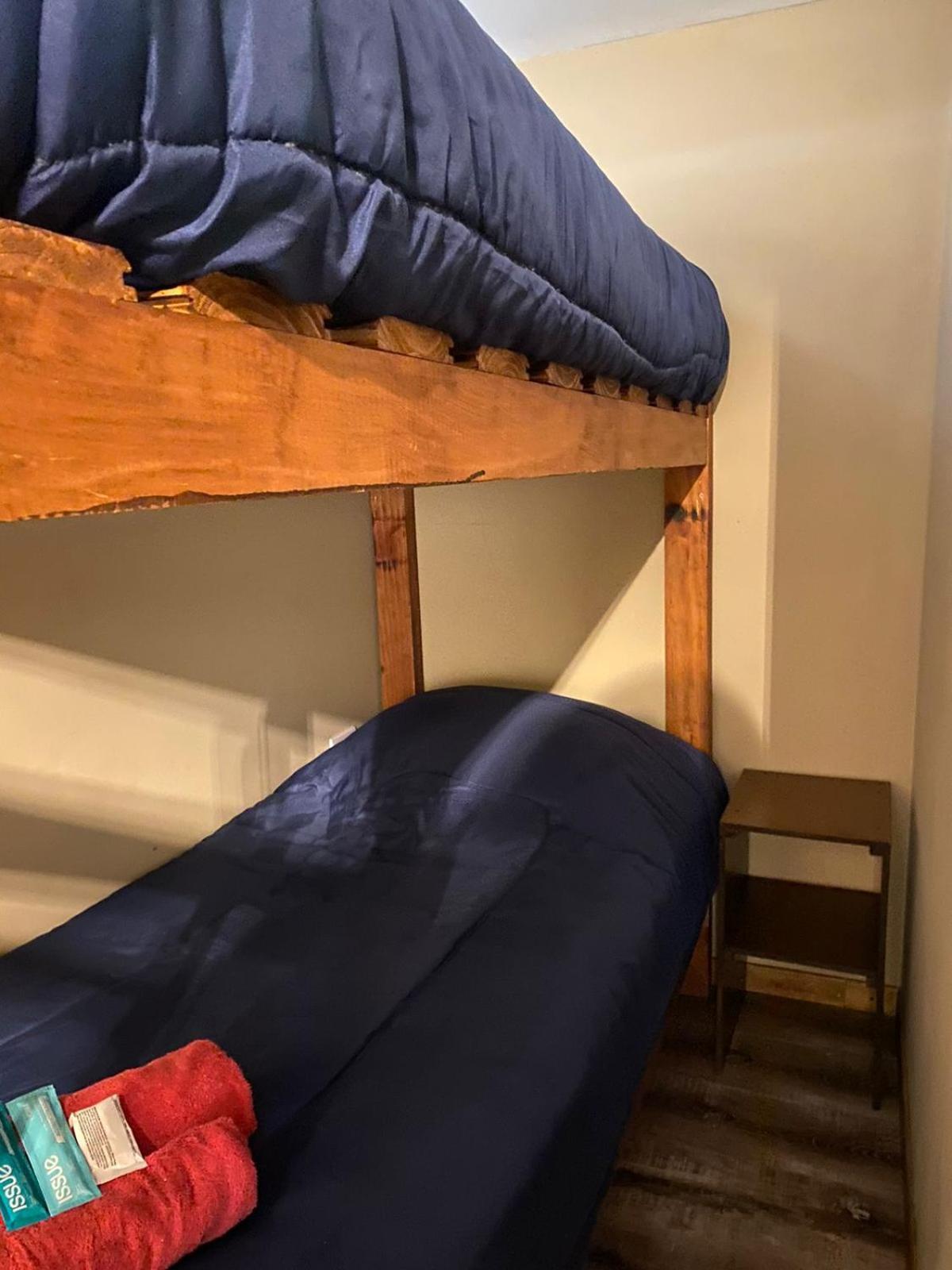 Hostel El Paredon El Chalten Ngoại thất bức ảnh