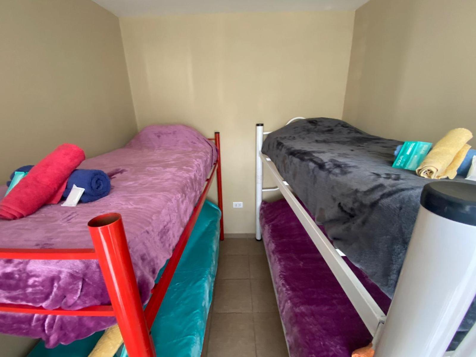Hostel El Paredon El Chalten Phòng bức ảnh
