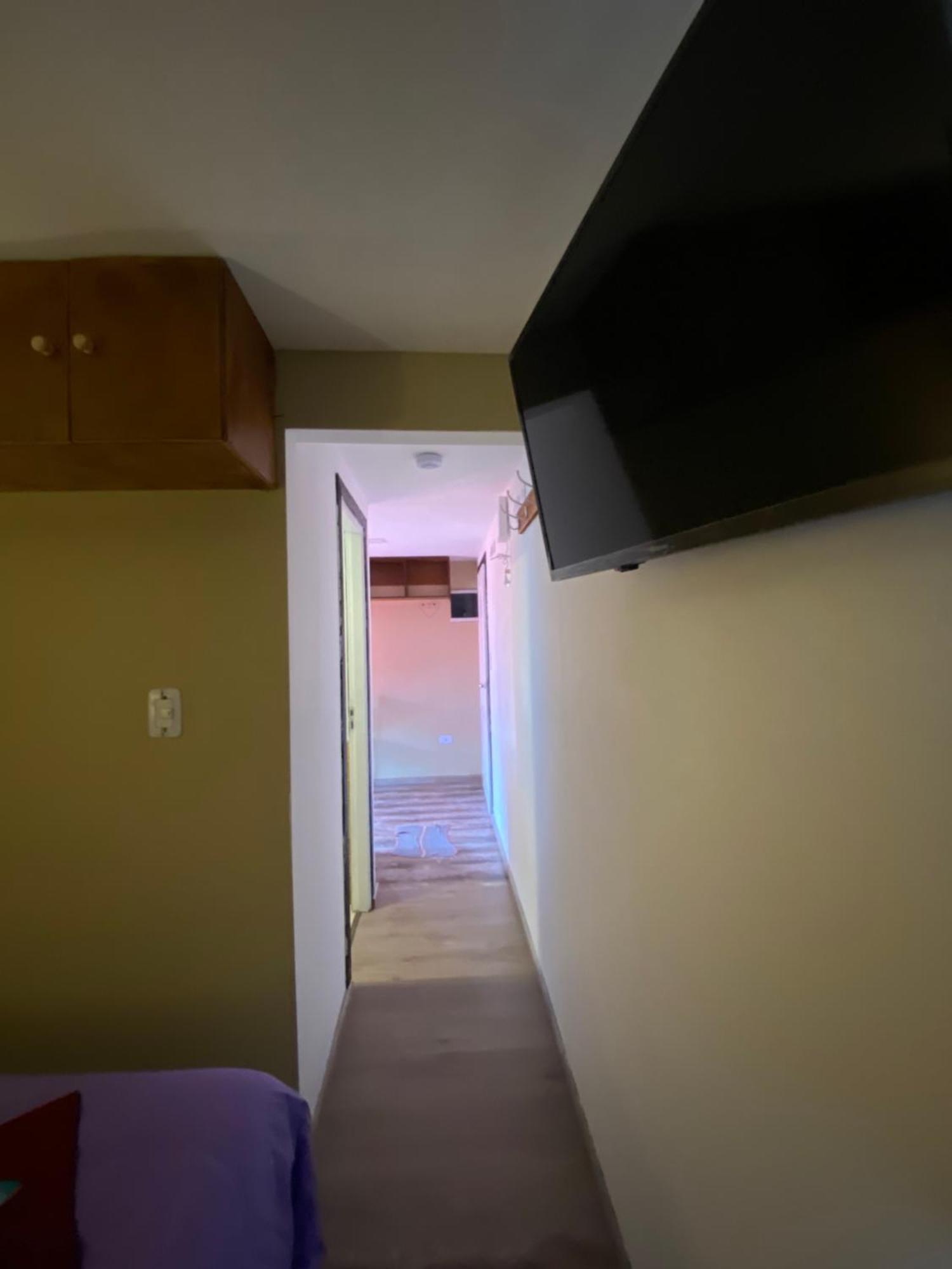 Hostel El Paredon El Chalten Ngoại thất bức ảnh