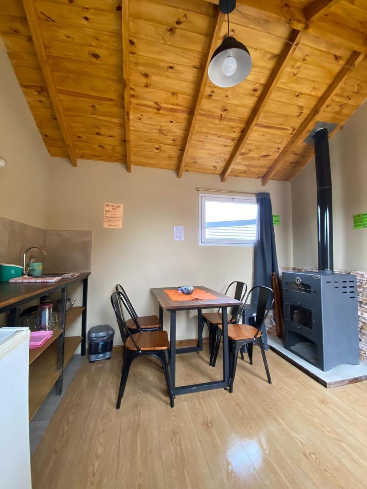 Hostel El Paredon El Chalten Ngoại thất bức ảnh